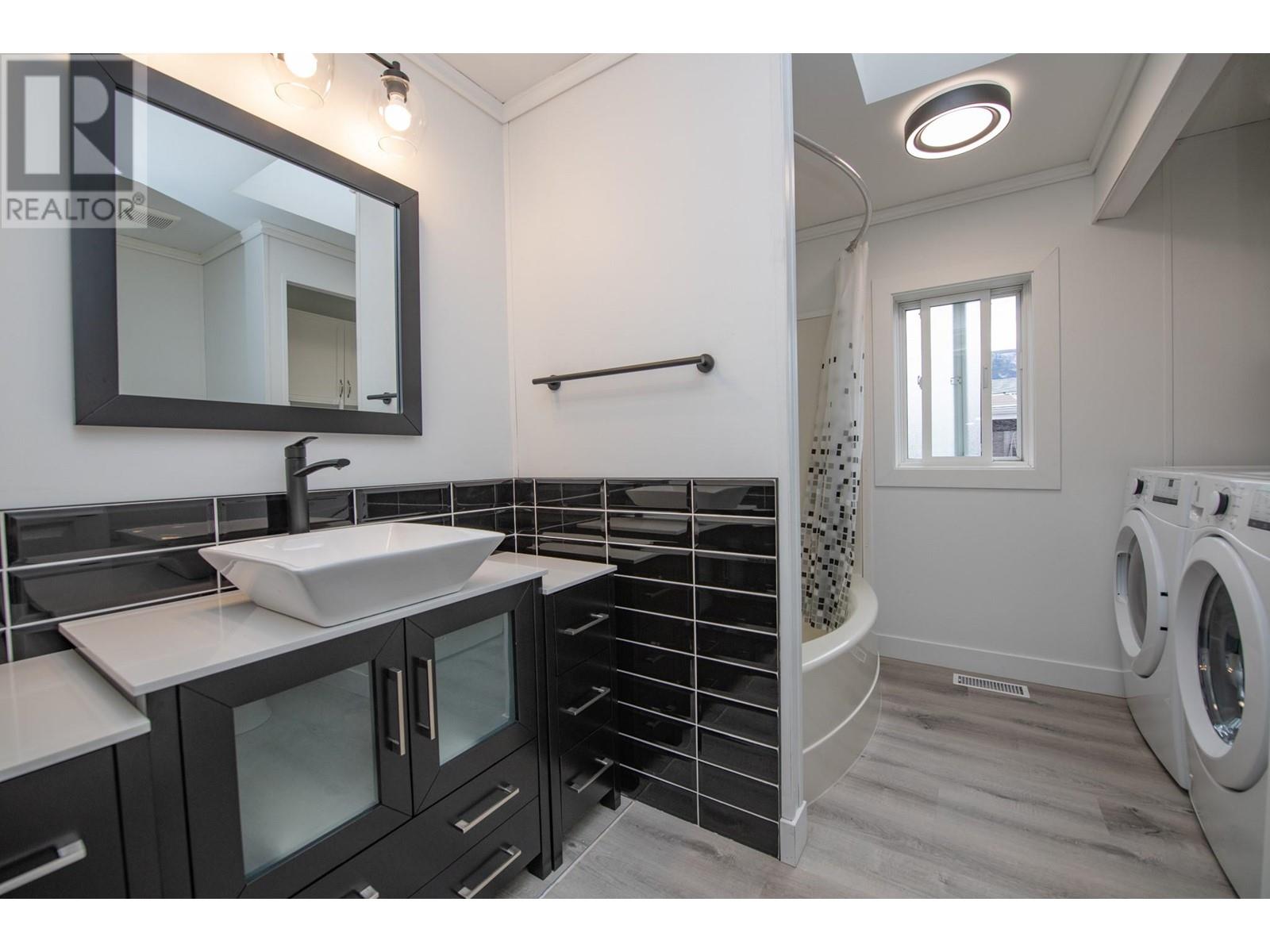 12560 Westside Road Unit# 27, Vernon, British Columbia  V1H 1S9 - Photo 15 - 10335804