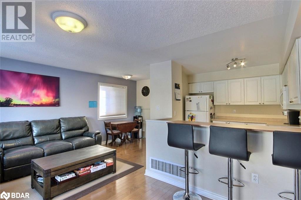430 Mapleview Drive E Unit# 34, Barrie, Ontario  L4N 0R9 - Photo 10 - 40702446
