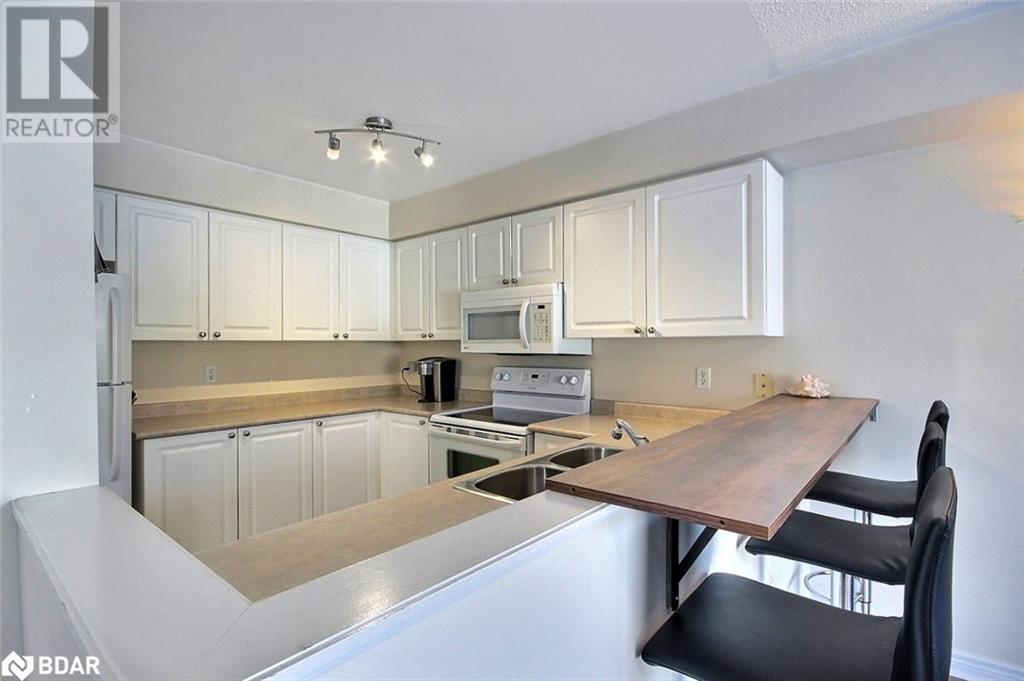 430 Mapleview Drive E Unit# 34, Barrie, Ontario  L4N 0R9 - Photo 8 - 40702446