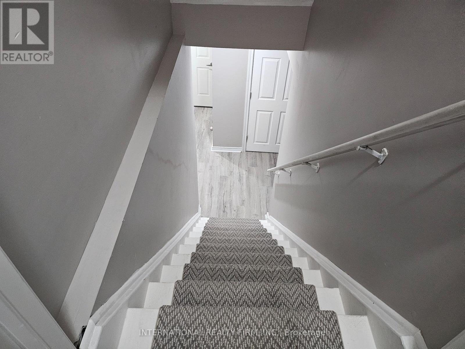 BSMT - 1041 FOXTAIL CRESCENT, Pickering, Ontario