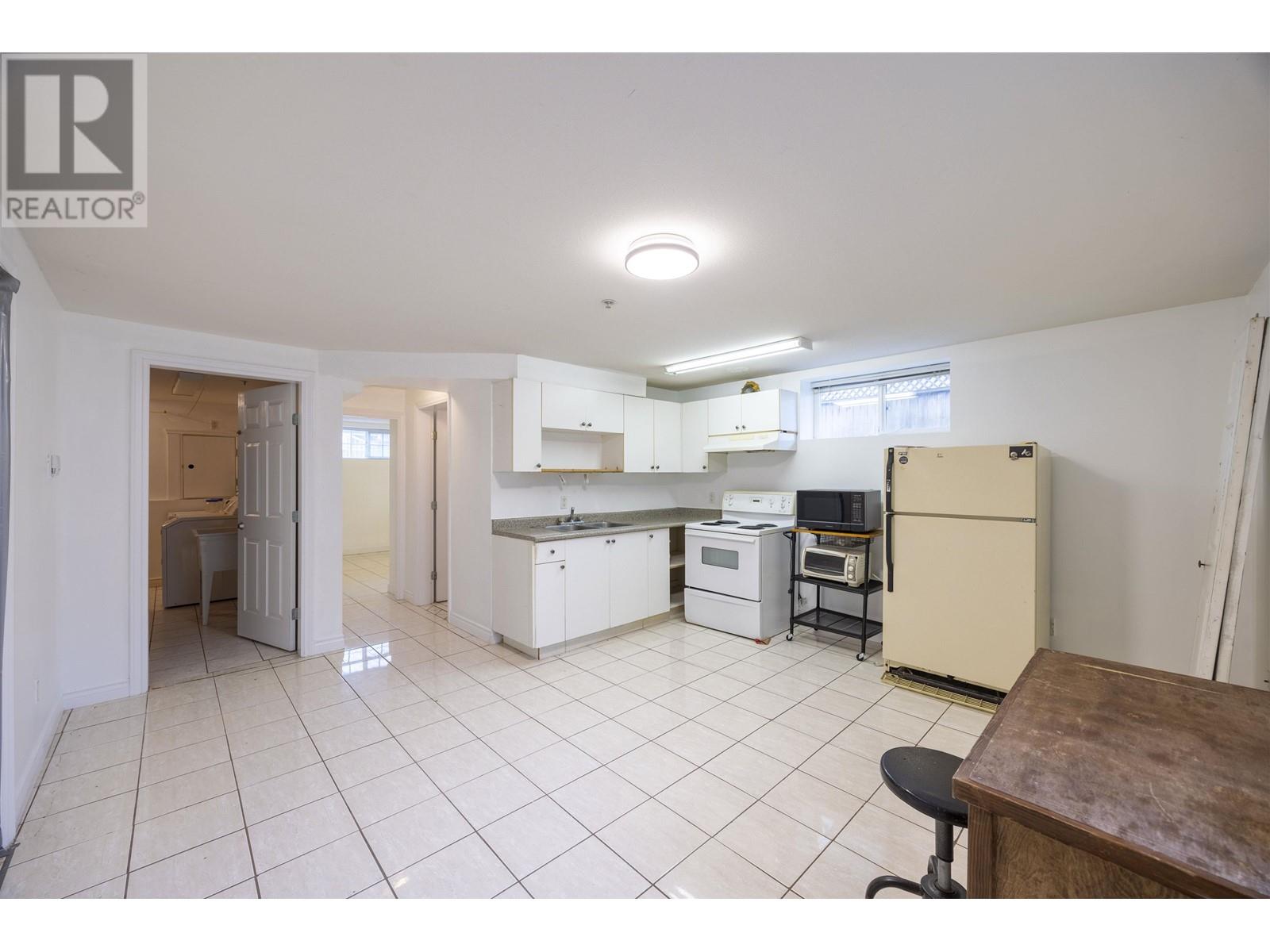 3311 44th E Avenue, Vancouver, British Columbia  V5R 3B3 - Photo 32 - R2971248