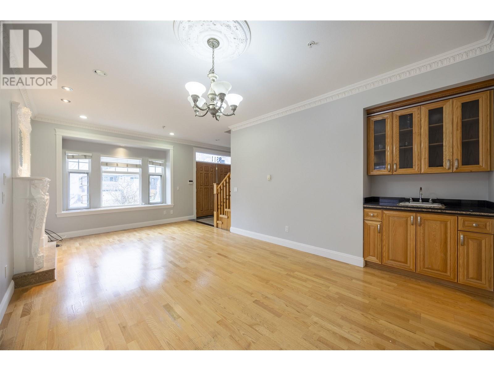 3311 44th E Avenue, Vancouver, British Columbia  V5R 3B3 - Photo 9 - R2971248