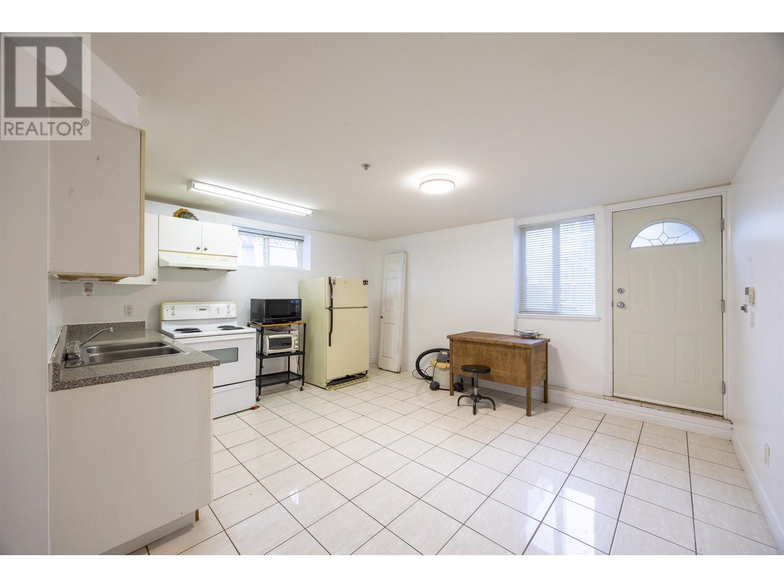 3311 44th E Avenue, Vancouver, British Columbia  V5R 3B3 - Photo 33 - R2971248