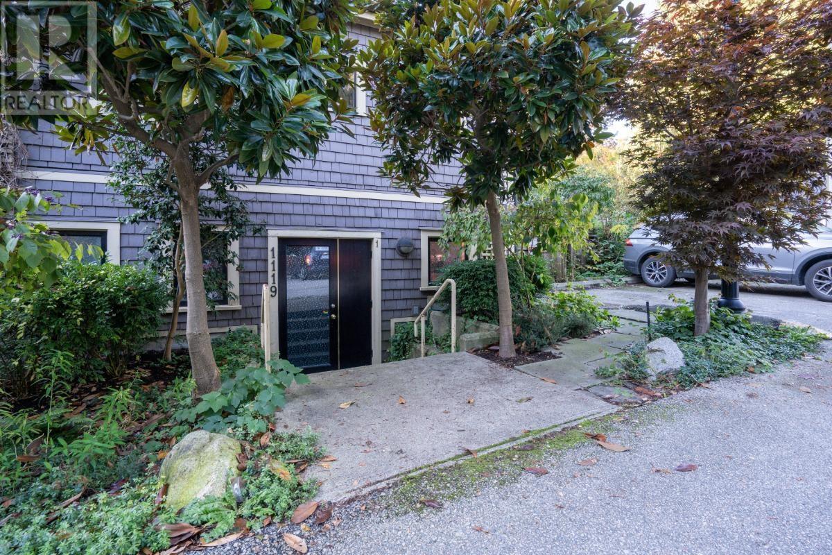 1117-1119 Pendrell Street, Vancouver, British Columbia  V6E 1L3 - Photo 28 - R2973723