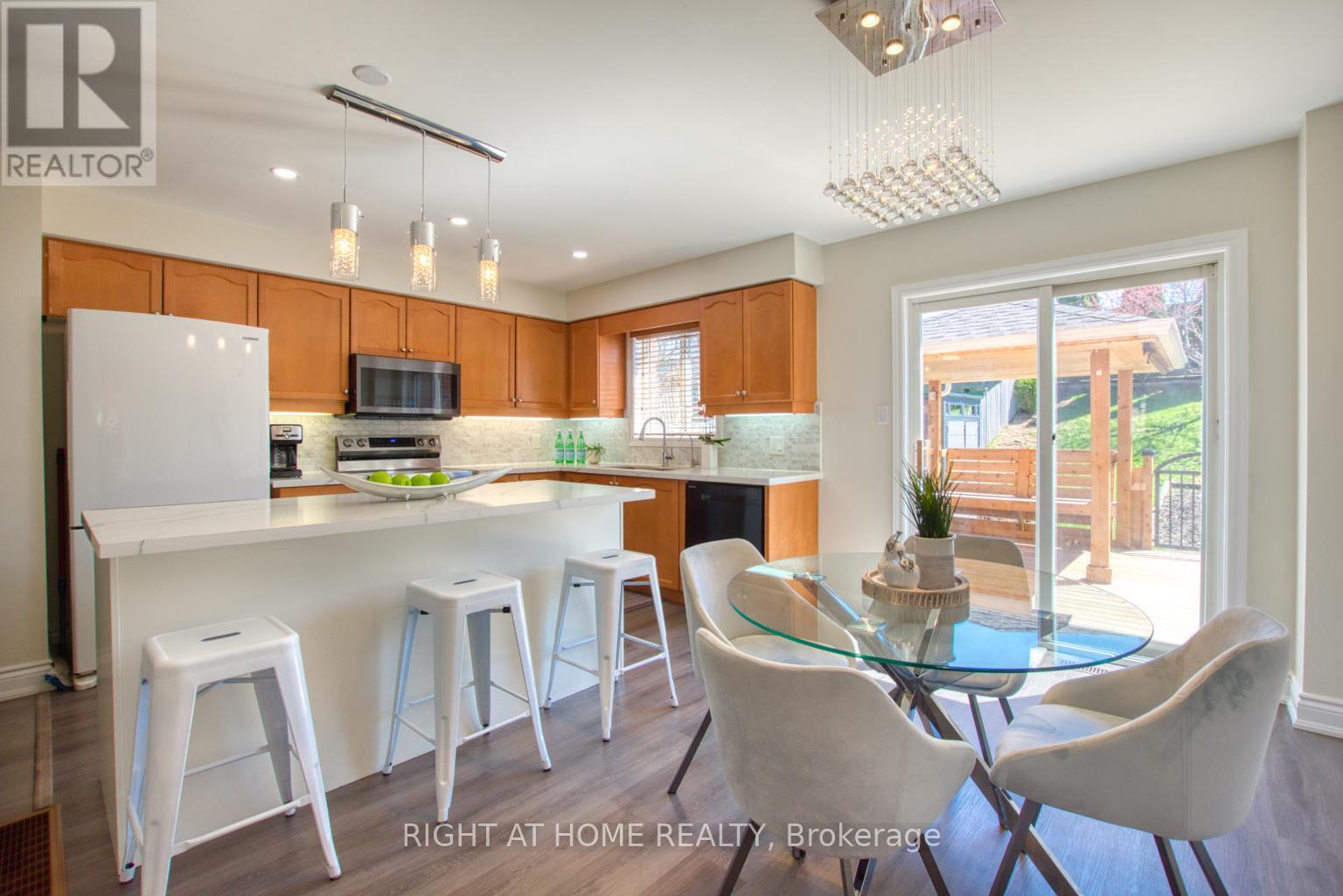 Property at 102 GRAPEVINE ROAD image 5