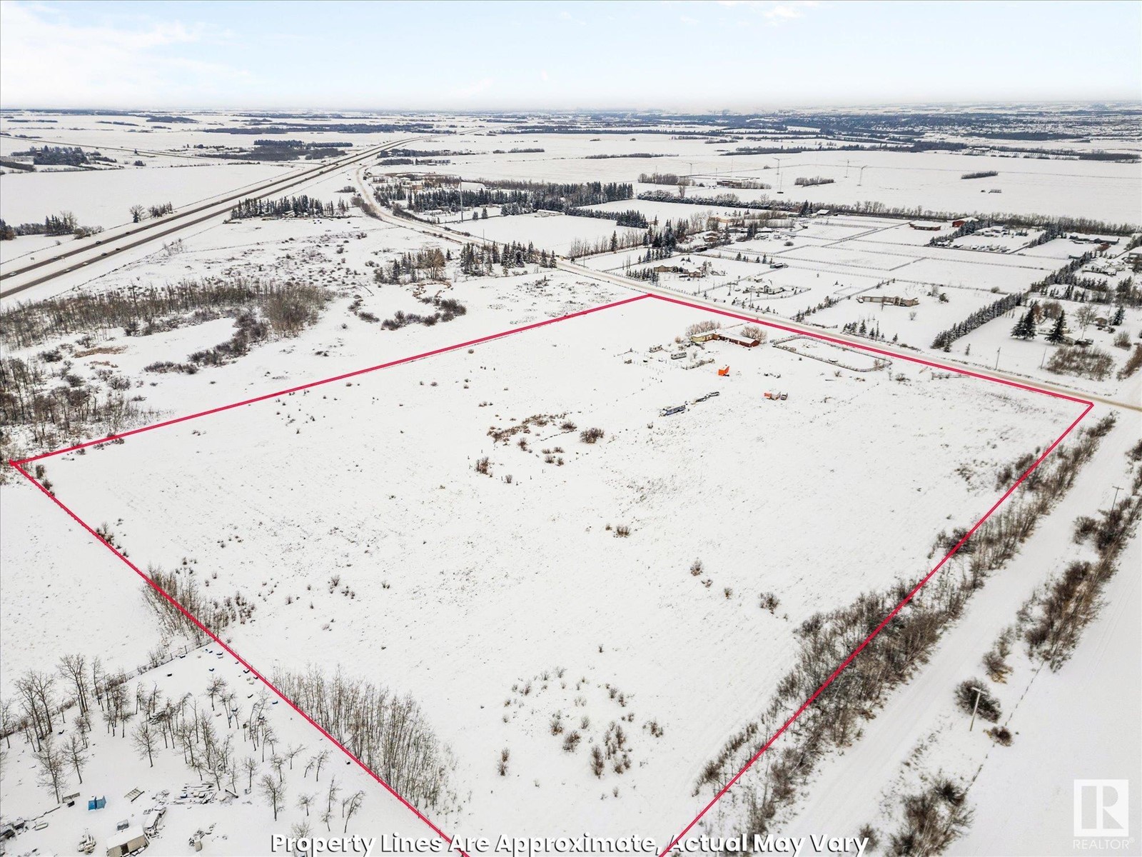 21150 FORT RD NE, Edmonton, Alberta