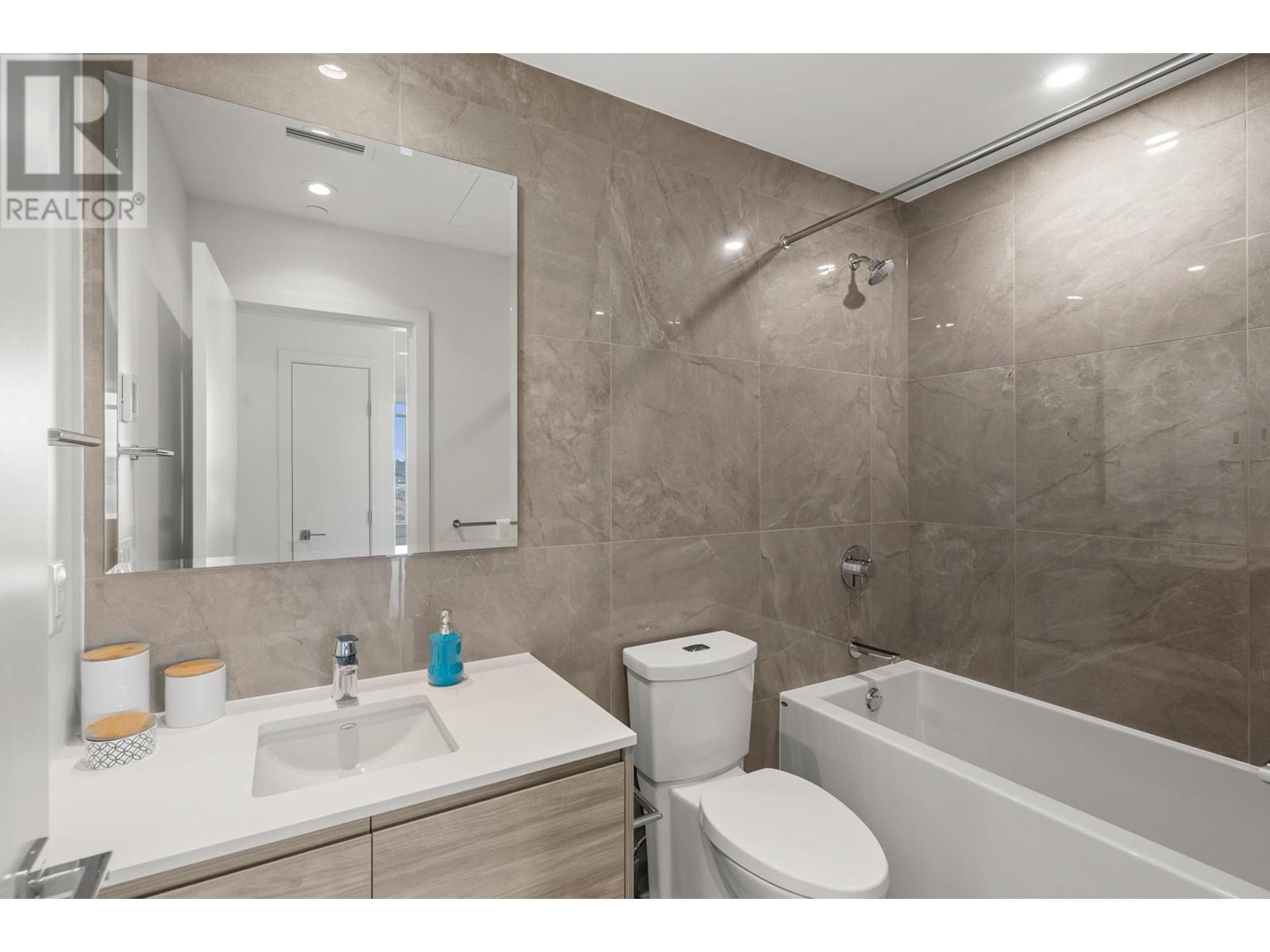 1407 680 Quayside Drive, New Westminster, British Columbia  V3M 0P2 - Photo 22 - R2971671