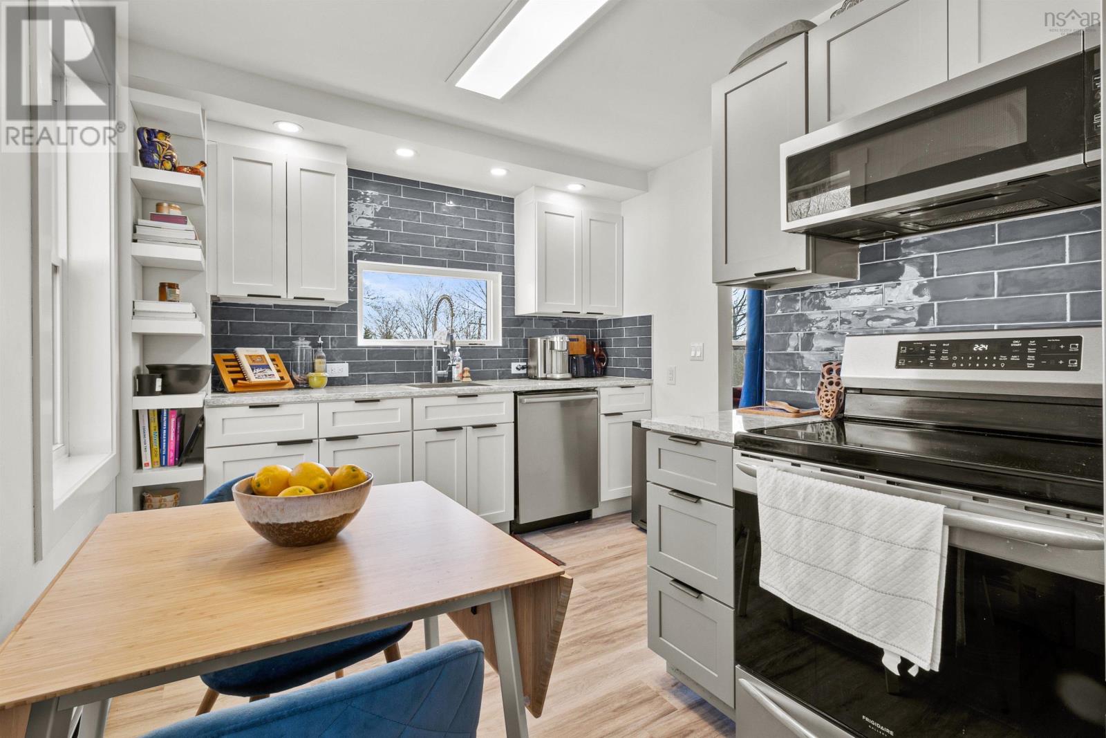 113 Rutledge Street, Bedford, Nova Scotia  B4A 1X7 - Photo 15 - 202504189