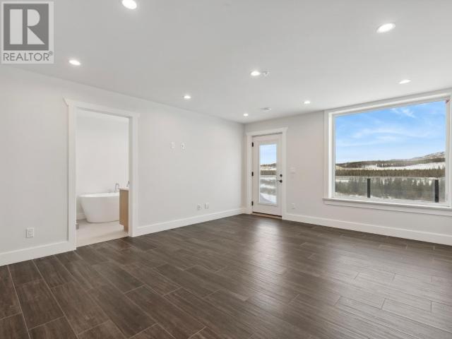 602-2240 2nd Avenue, Whitehorse, Yukon  Y1A 1C8 - Photo 7 - 16209