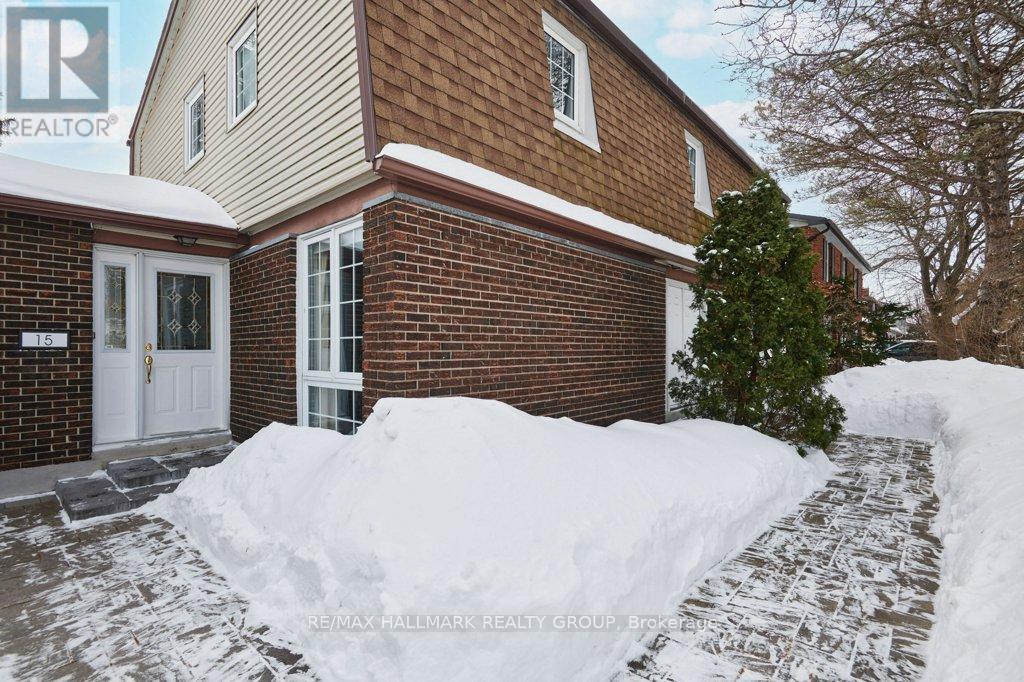 15 Northview Road, Ottawa, Ontario  K2E 6A6 - Photo 4 - X12002393