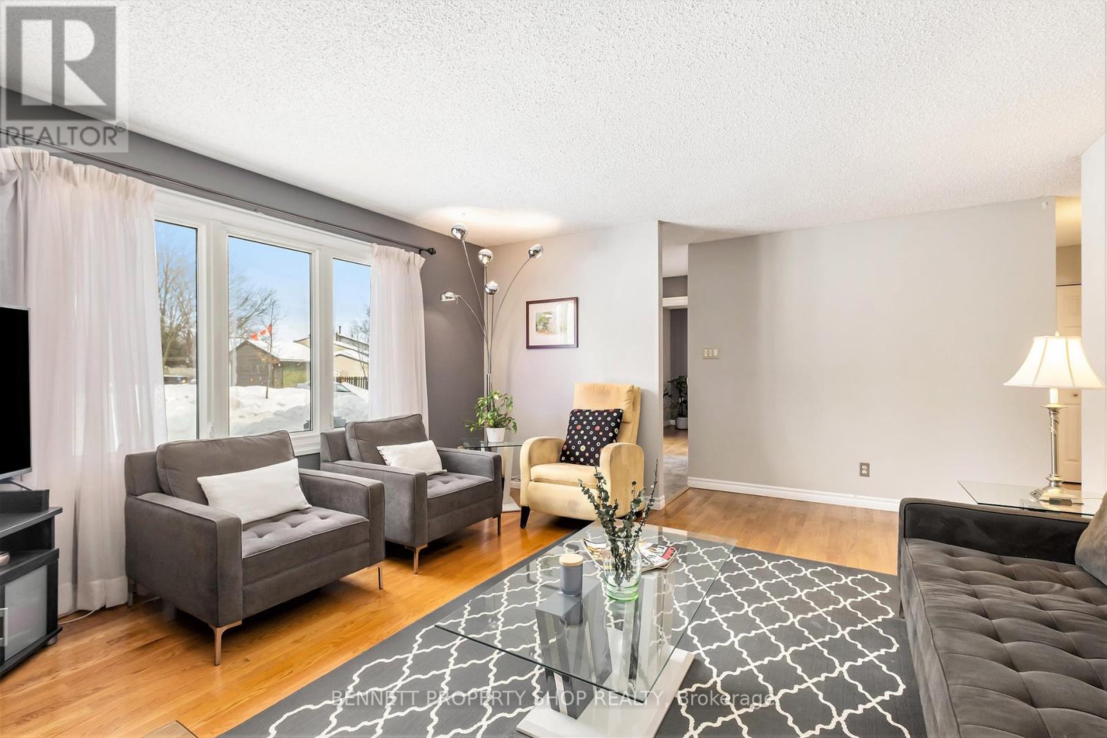 Property at 3351 CHILLIWACK WAY image 4