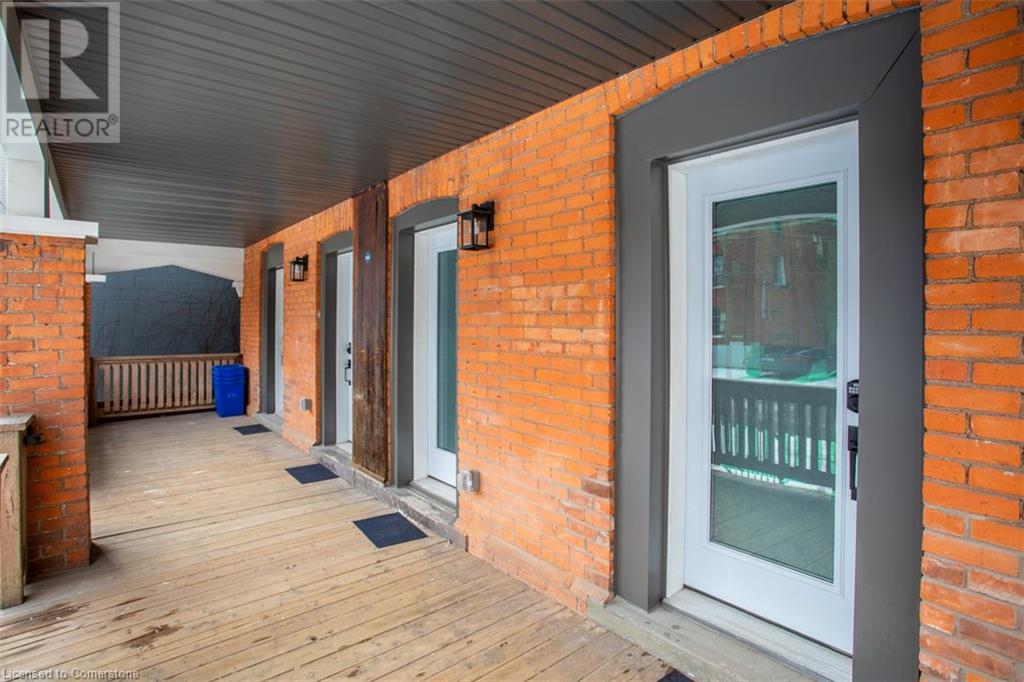 113 Catharine Street N Unit# 1, Hamilton, Ontario  L8R 1J5 - Photo 4 - 40703819