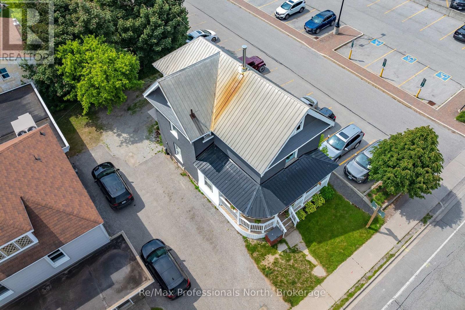 73 Coldwater Street E, Orillia, Ontario  L3V 1W6 - Photo 38 - S12002255