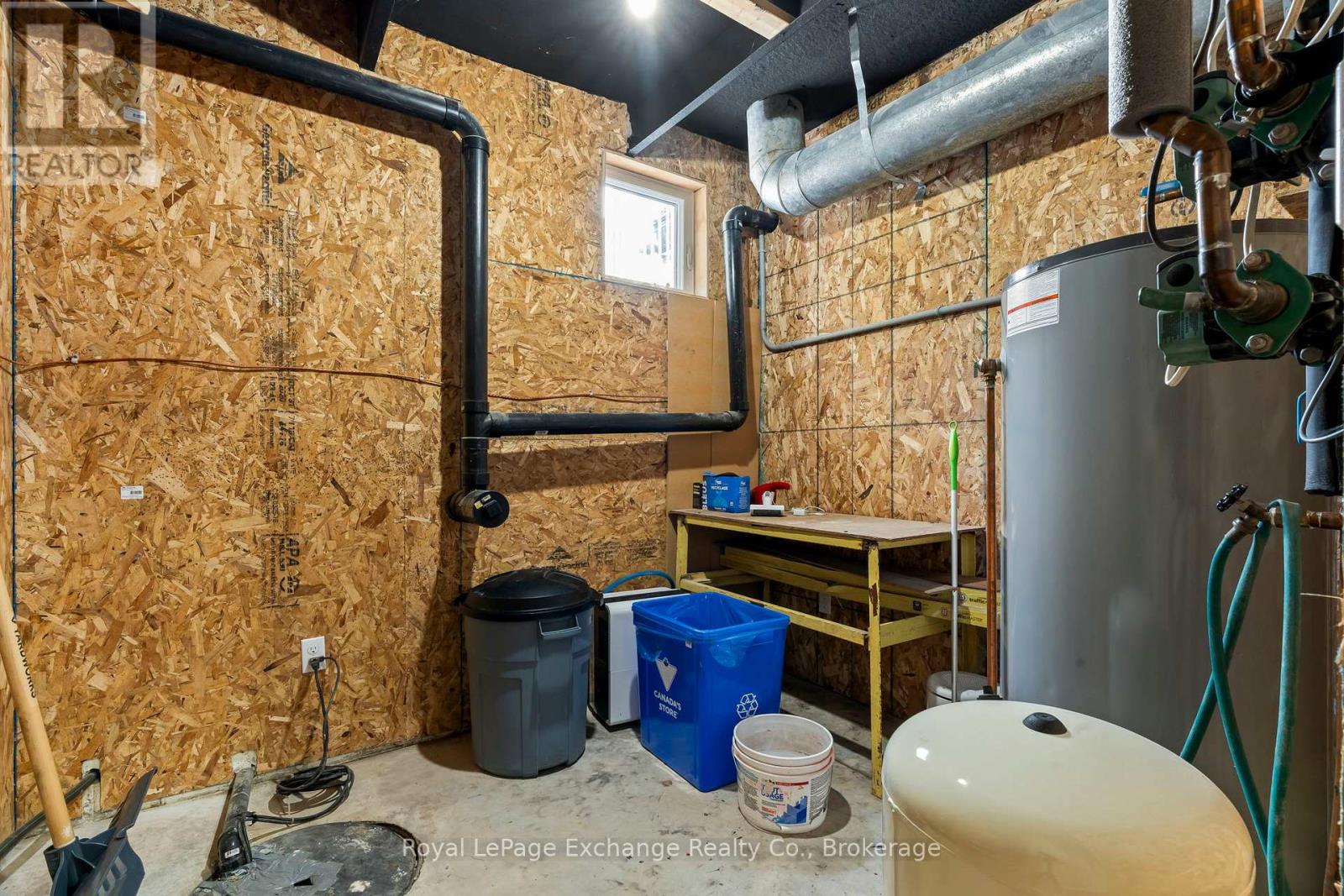 184 Scotts Point Road, Kincardine, Ontario  N0G 2T0 - Photo 18 - X12002273