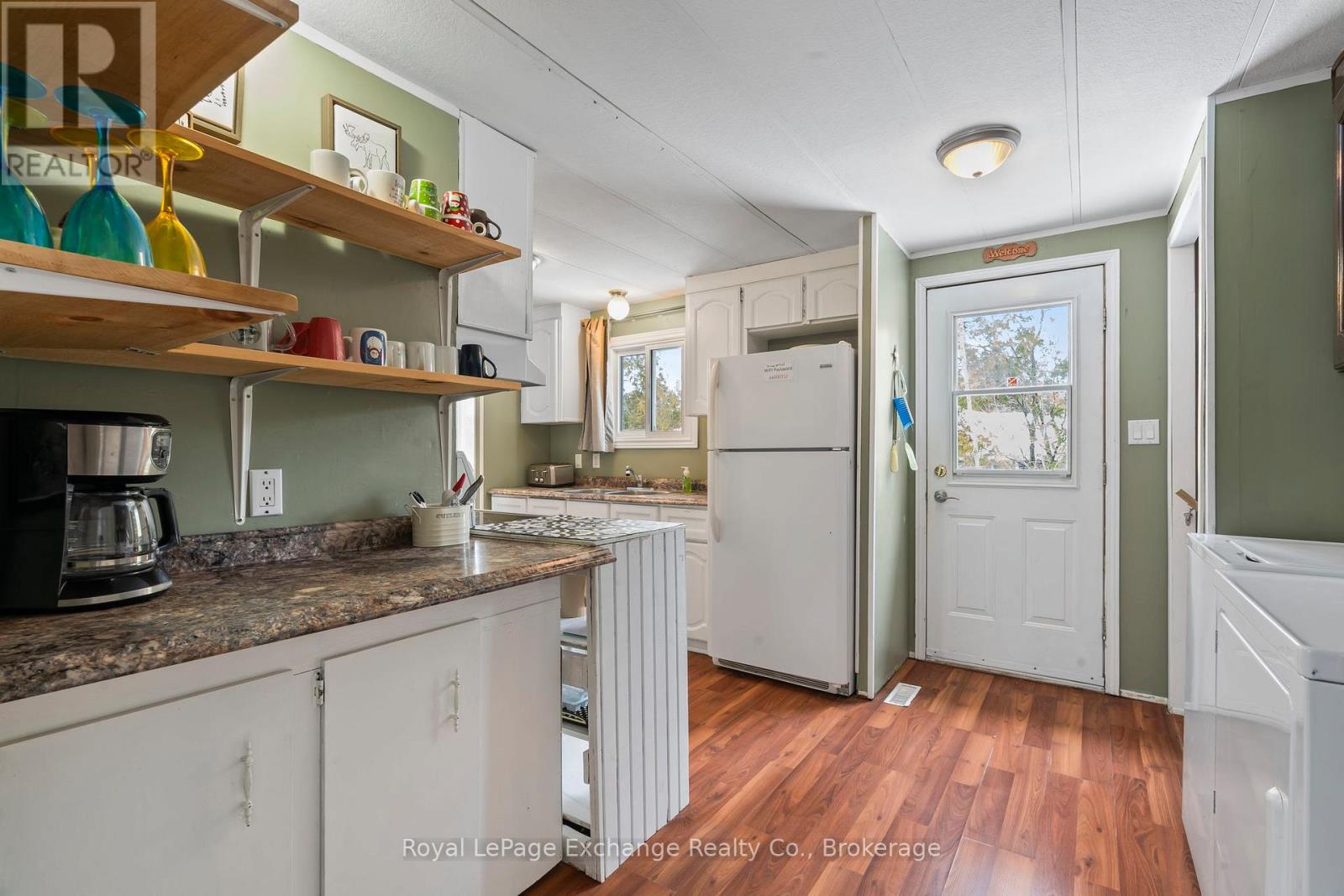 184 Scotts Point Road, Kincardine, Ontario  N0G 2T0 - Photo 5 - X12002273