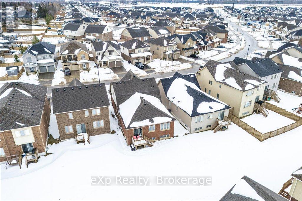 111 Farley Road, Centre Wellington, Ontario  N1M 0H2 - Photo 41 - X12002309