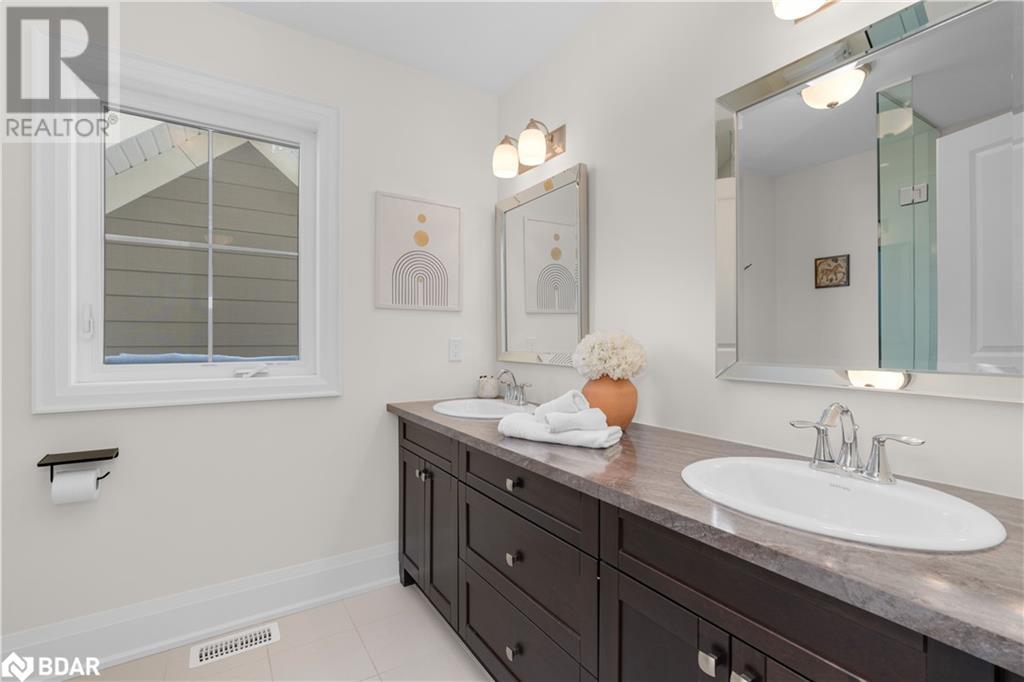 12 Thoroughbred Drive, Oro-Medonte, Ontario  L0K 1E0 - Photo 32 - 40690073