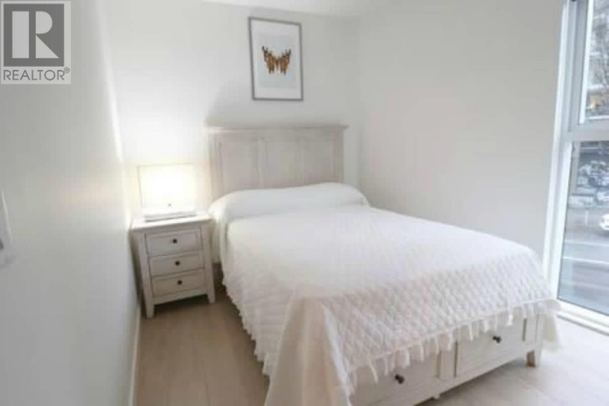 Listing Picture 11 of 31 : 206 89 NELSON STREET, Vancouver / 溫哥華 - 魯藝地產 Yvonne Lu Group - MLS Medallion Club Member