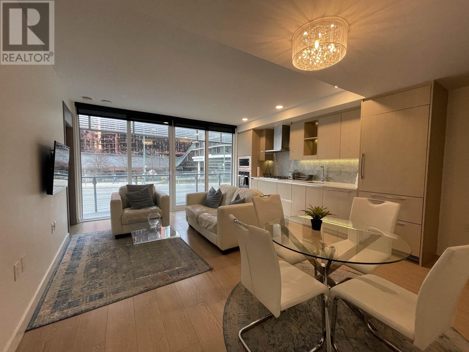 206 89 NELSON STREET, Vancouver