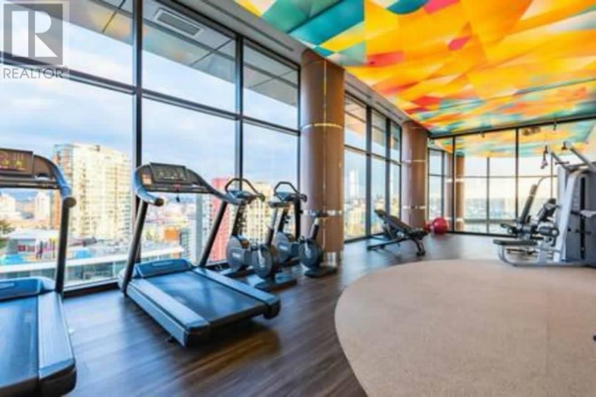 Listing Picture 12 of 31 : 206 89 NELSON STREET, Vancouver / 溫哥華 - 魯藝地產 Yvonne Lu Group - MLS Medallion Club Member