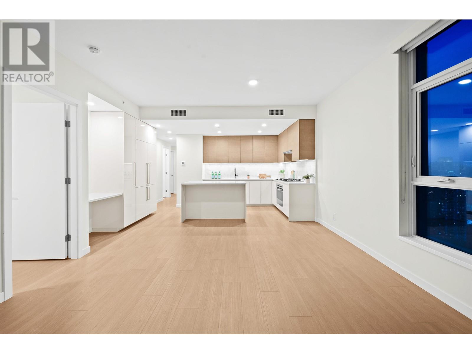 2602 2186 Gilmore Avenue, Burnaby, British Columbia  V5C 0N7 - Photo 12 - R2971447