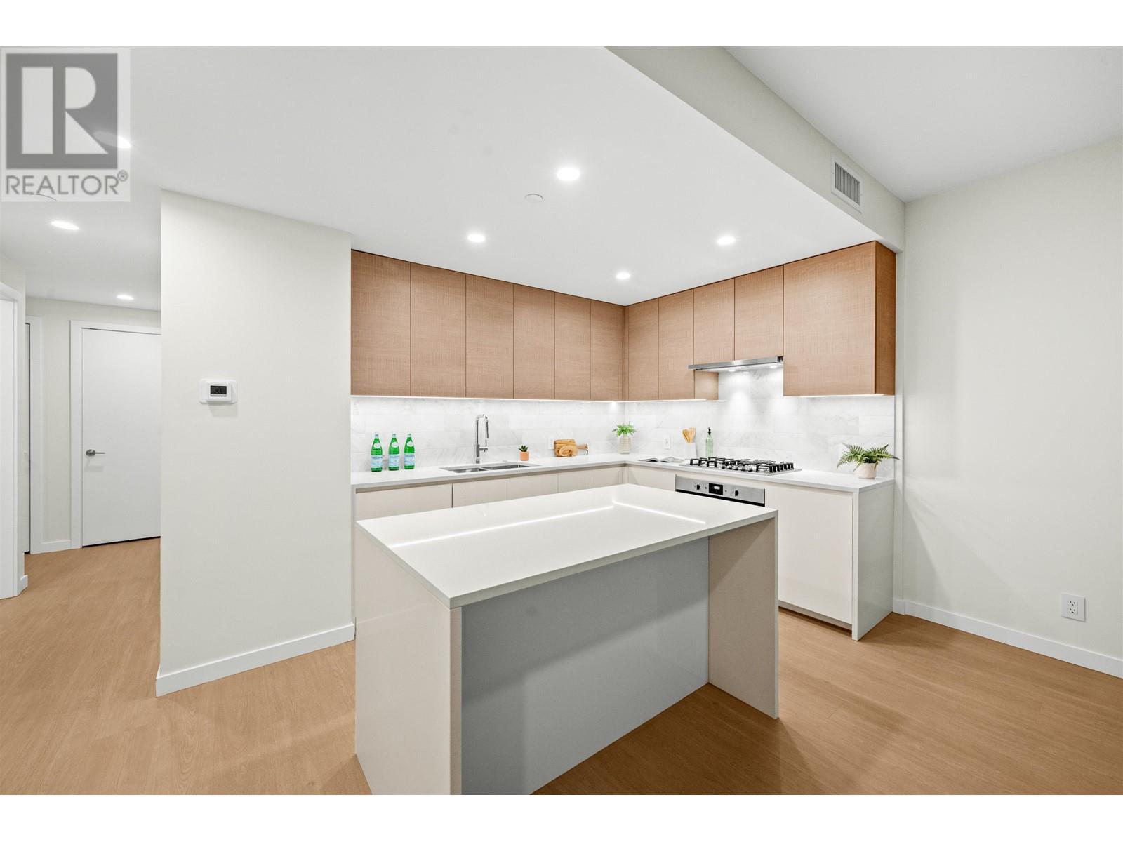 2602 2186 Gilmore Avenue, Burnaby, British Columbia  V5C 0N7 - Photo 11 - R2971447