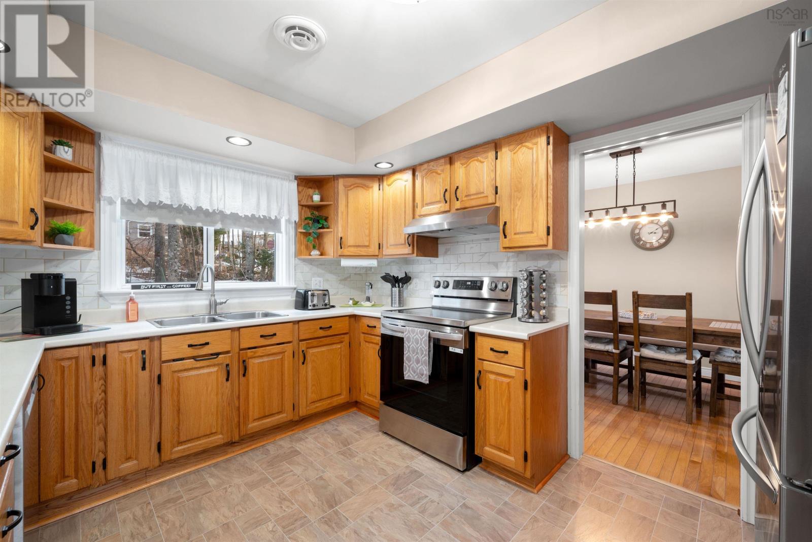 79 Oakhill Drive, Lower Sackville, Nova Scotia  B4C 4A9 - Photo 11 - 202504193