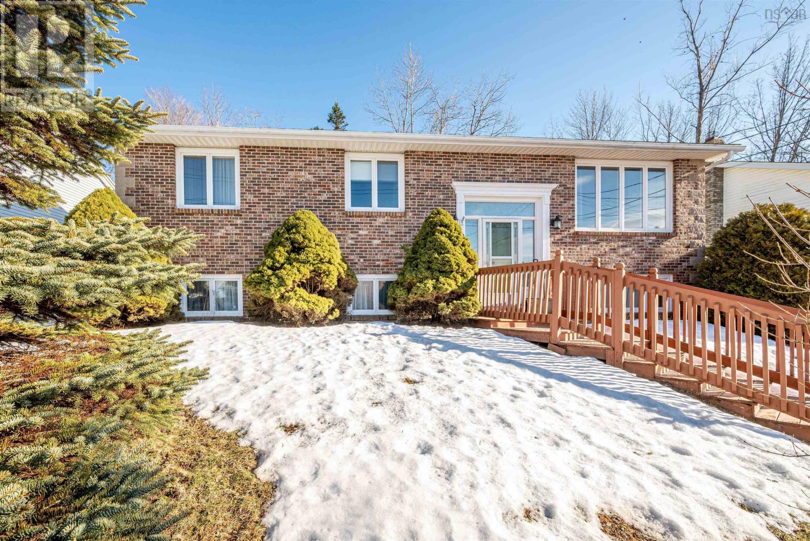 79 Oakhill Drive, Lower Sackville, Nova Scotia  B4C 4A9 - Photo 2 - 202504193