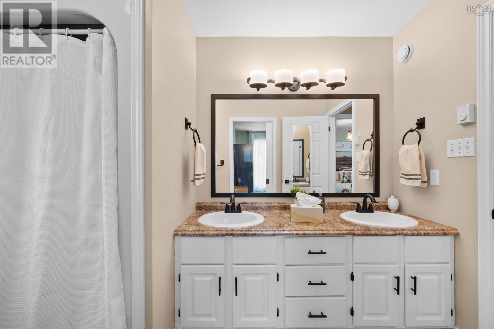 79 Oakhill Drive, Lower Sackville, Nova Scotia  B4C 4A9 - Photo 24 - 202504193