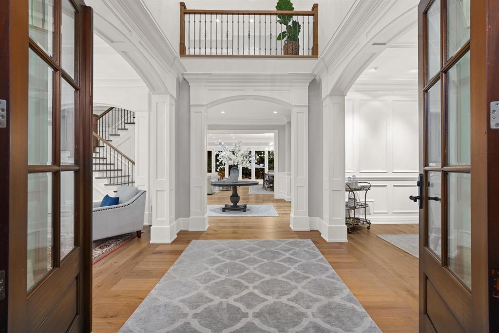 Property at 3115 136 STREET image 4