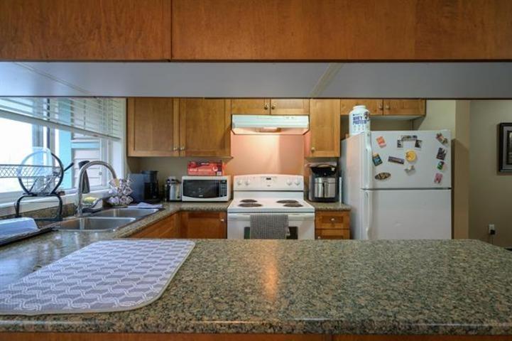 402 33960 Old Yale Road, Abbotsford, British Columbia  V2S 2J9 - Photo 3 - R2973063