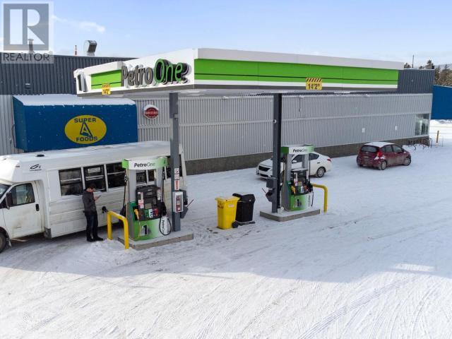 29 Lewes Boulevard, Whitehorse, Yukon  Y1A 5J8 - Photo 4 - 16217