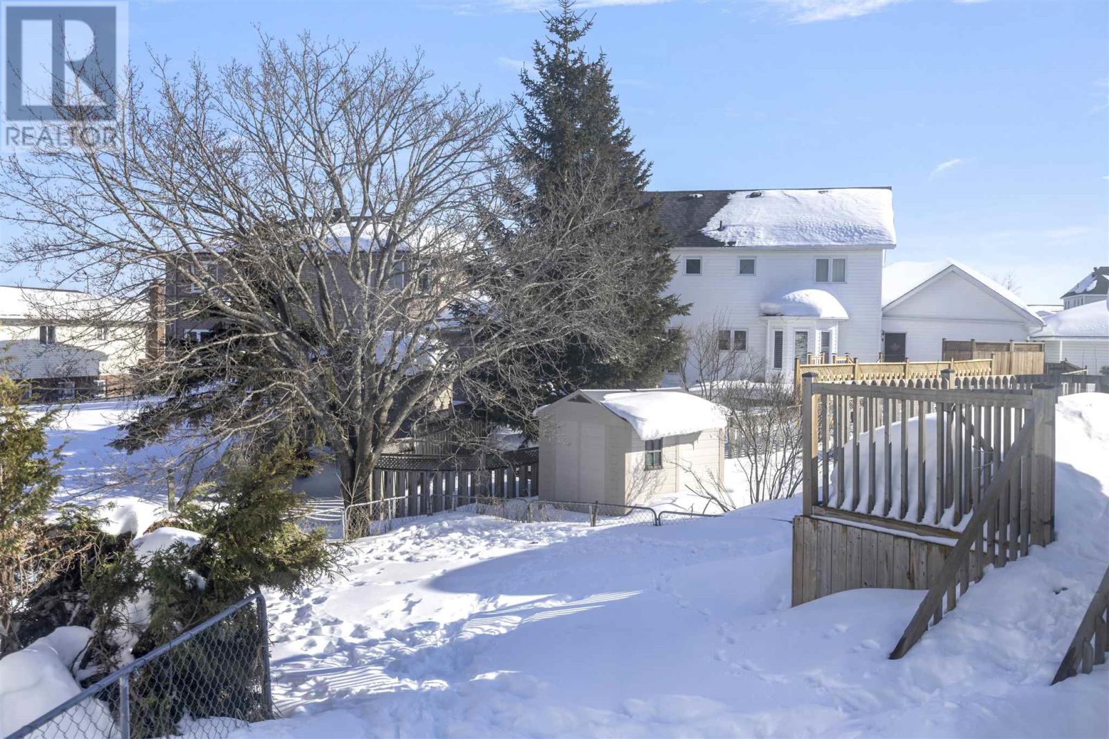 1068 Lake St, Sault Ste. Marie, Ontario  P6B 6B6 - Photo 26 - SM250384