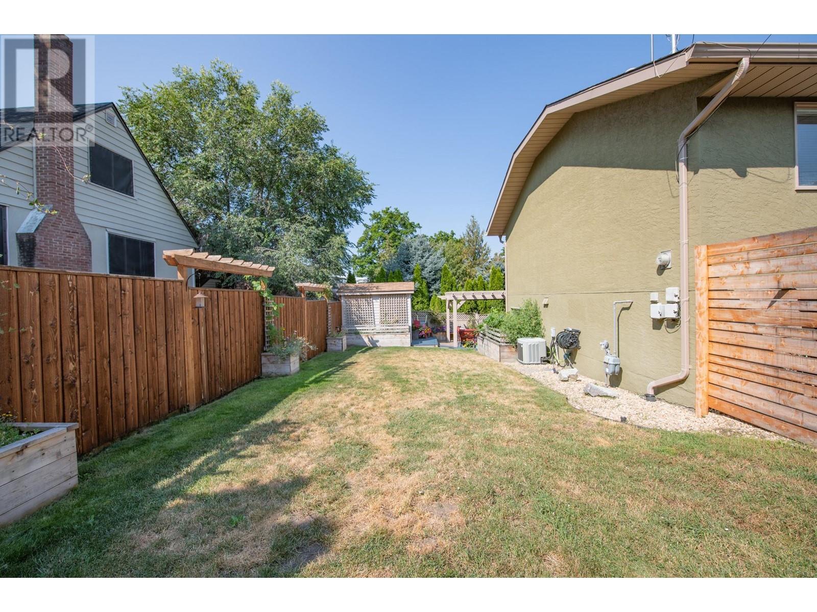 3704 19th Street, Vernon, British Columbia  V1T 4B9 - Photo 50 - 10336741