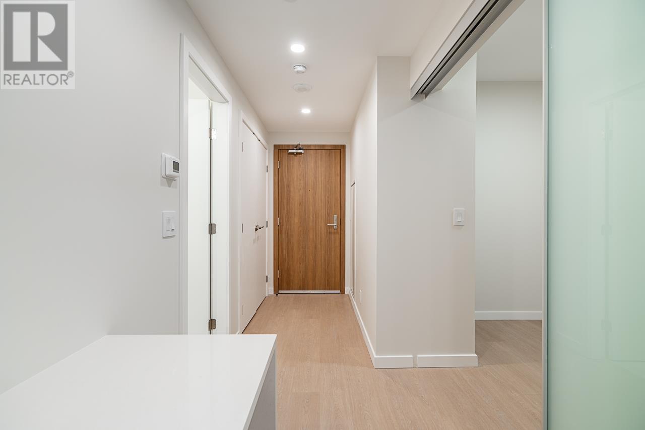 2110 2108 Gilmore Avenue, Burnaby, British Columbia  V5C 0N8 - Photo 4 - R2973922