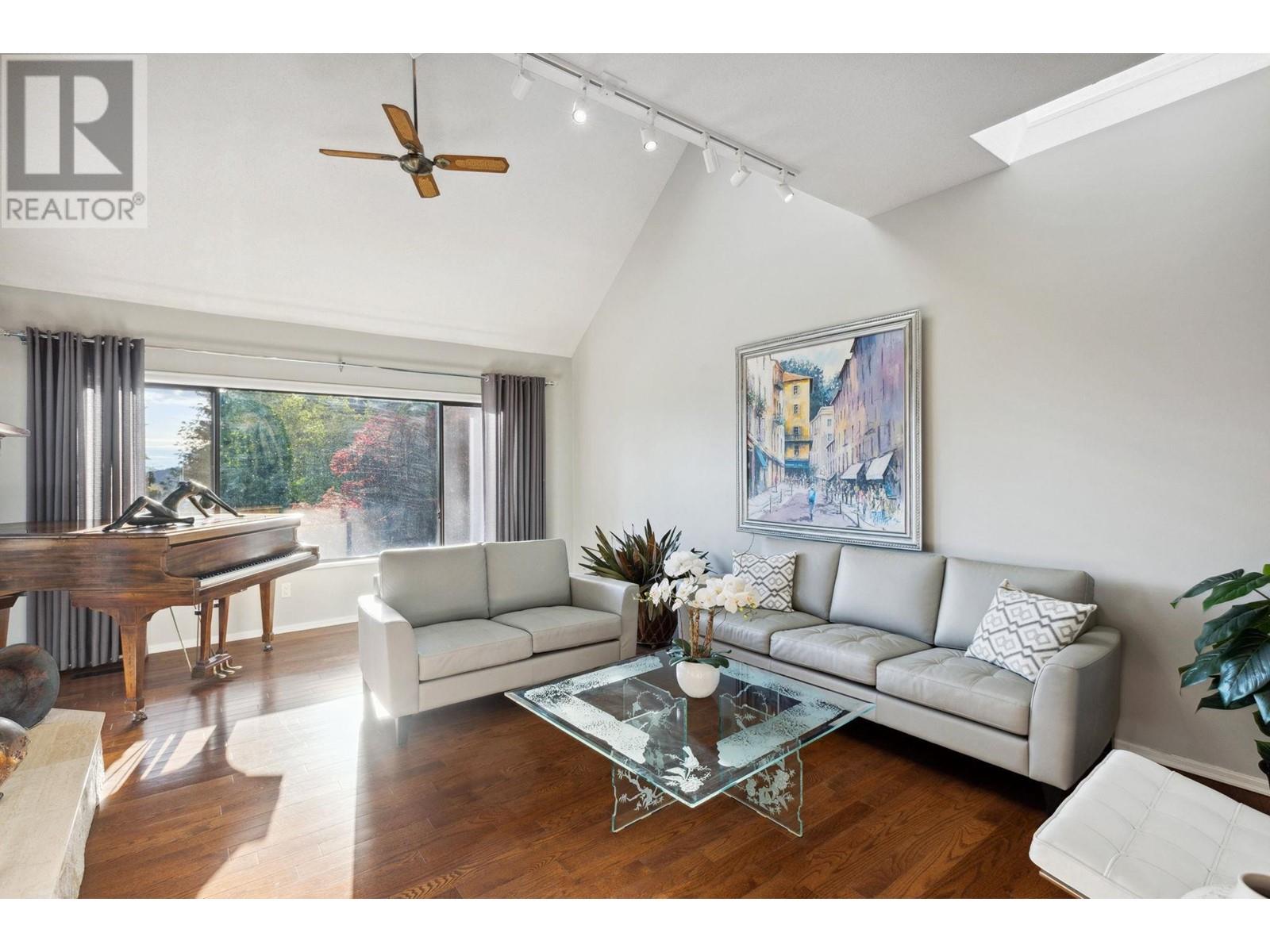 4221 St. Pauls Avenue, North Vancouver, British Columbia  V7N 1T4 - Photo 12 - R2972329