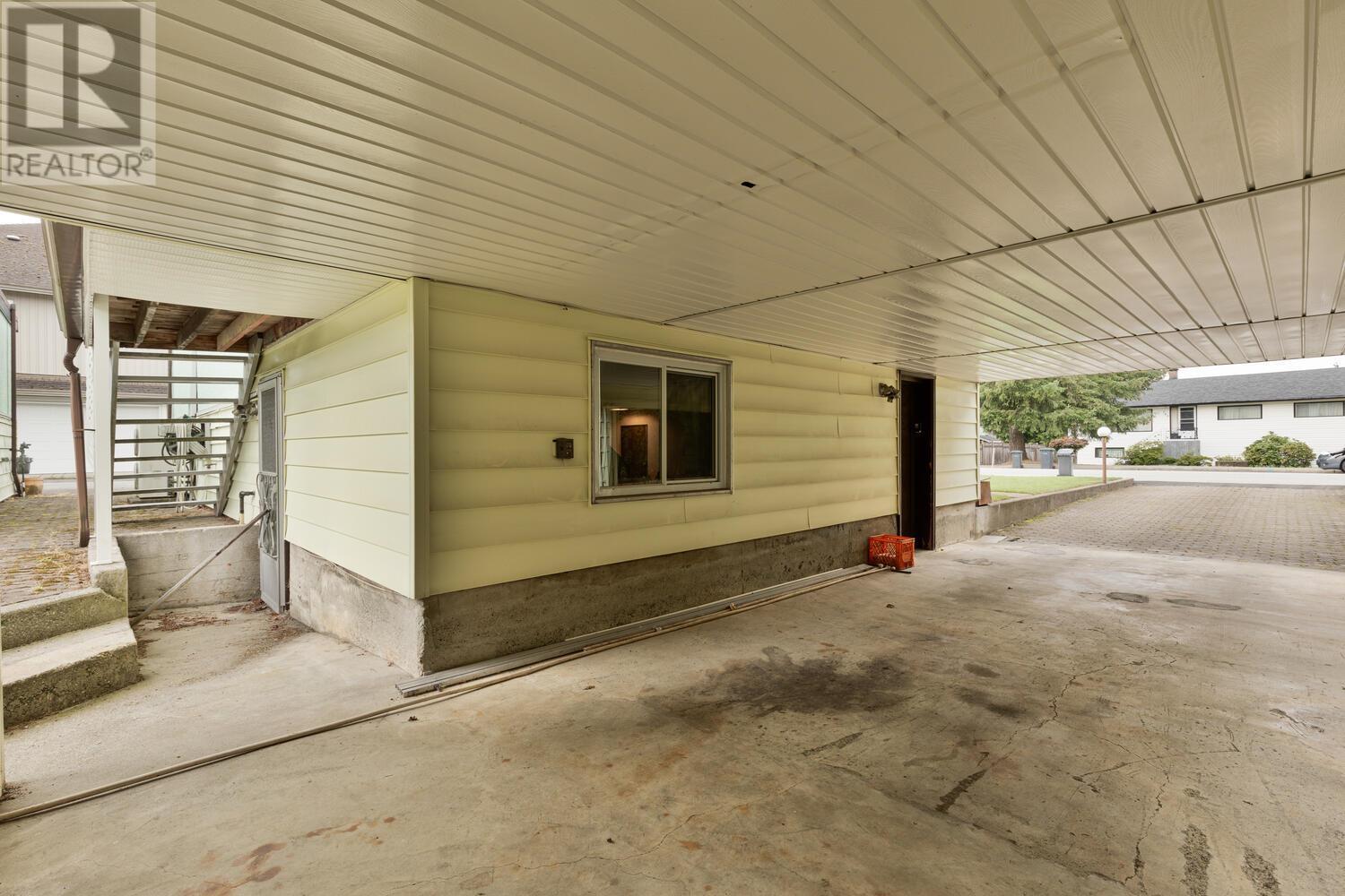 739 Schoolhouse Street, Coquitlam, British Columbia  V3J 5S1 - Photo 23 - R2973892