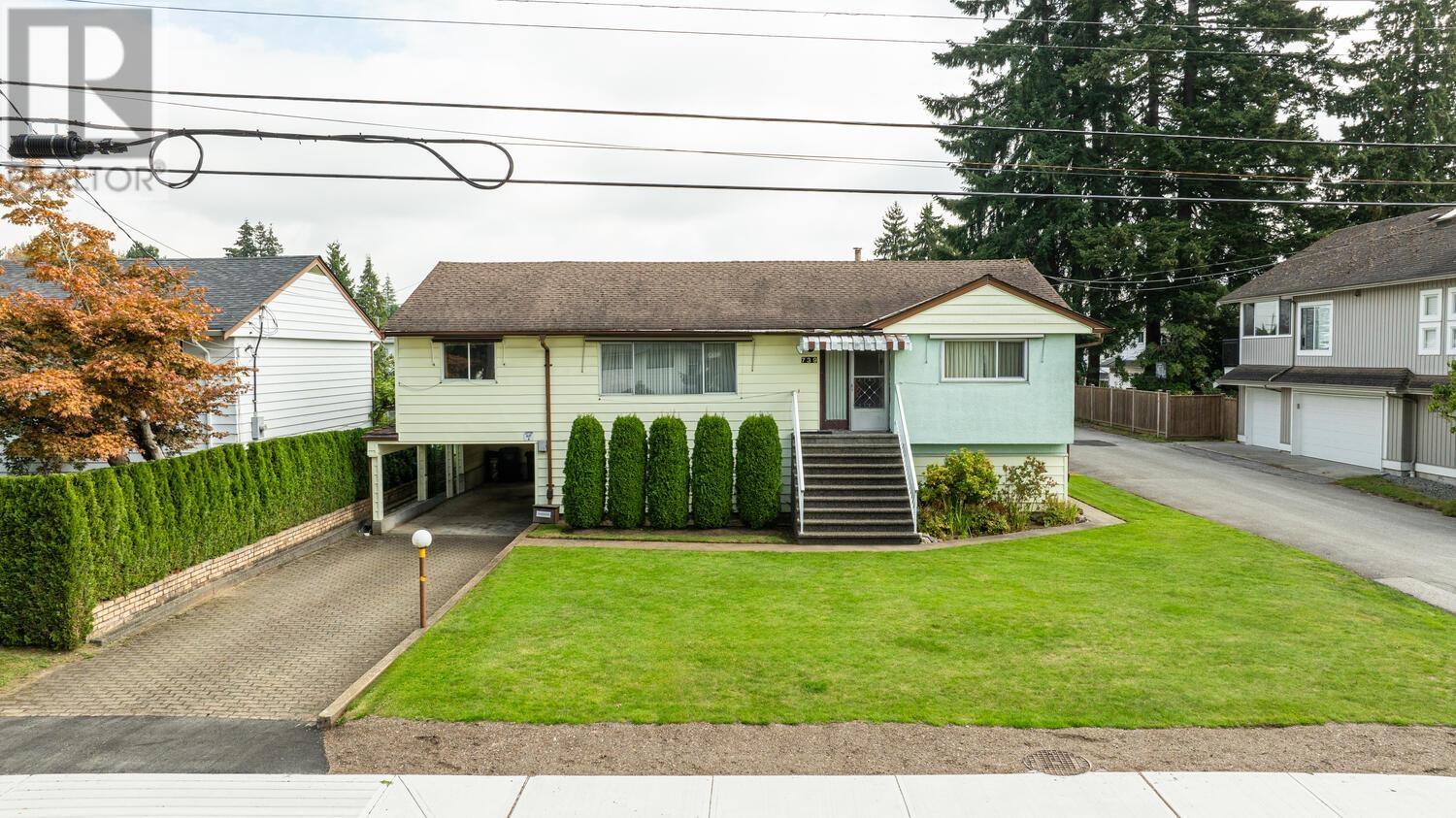 739 Schoolhouse Street, Coquitlam, British Columbia  V3J 5S1 - Photo 30 - R2973892