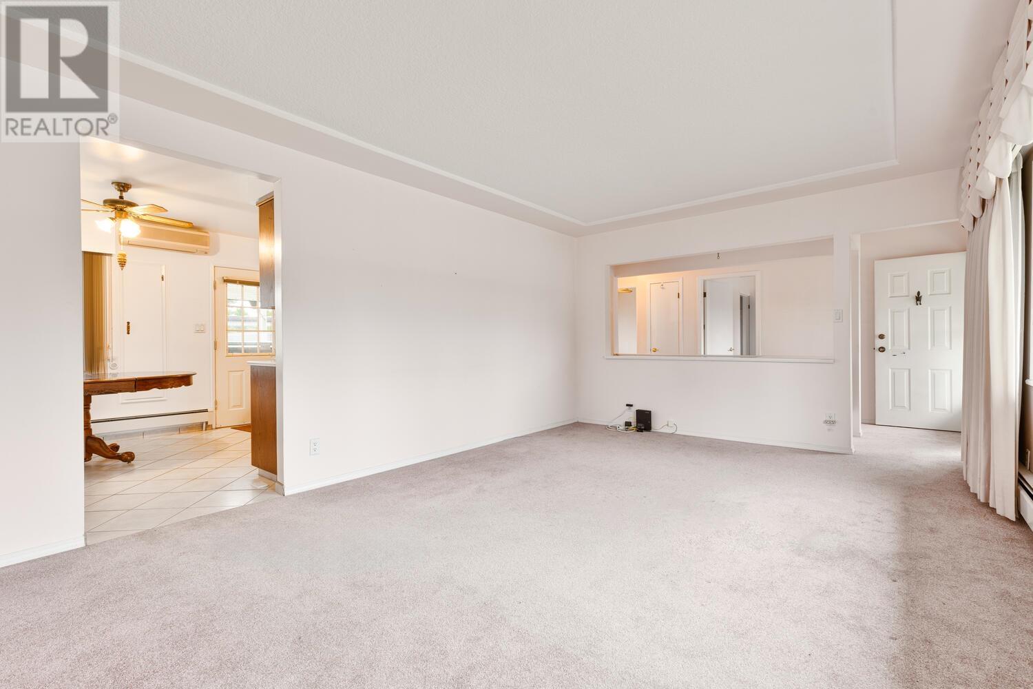 739 Schoolhouse Street, Coquitlam, British Columbia  V3J 5S1 - Photo 6 - R2973892