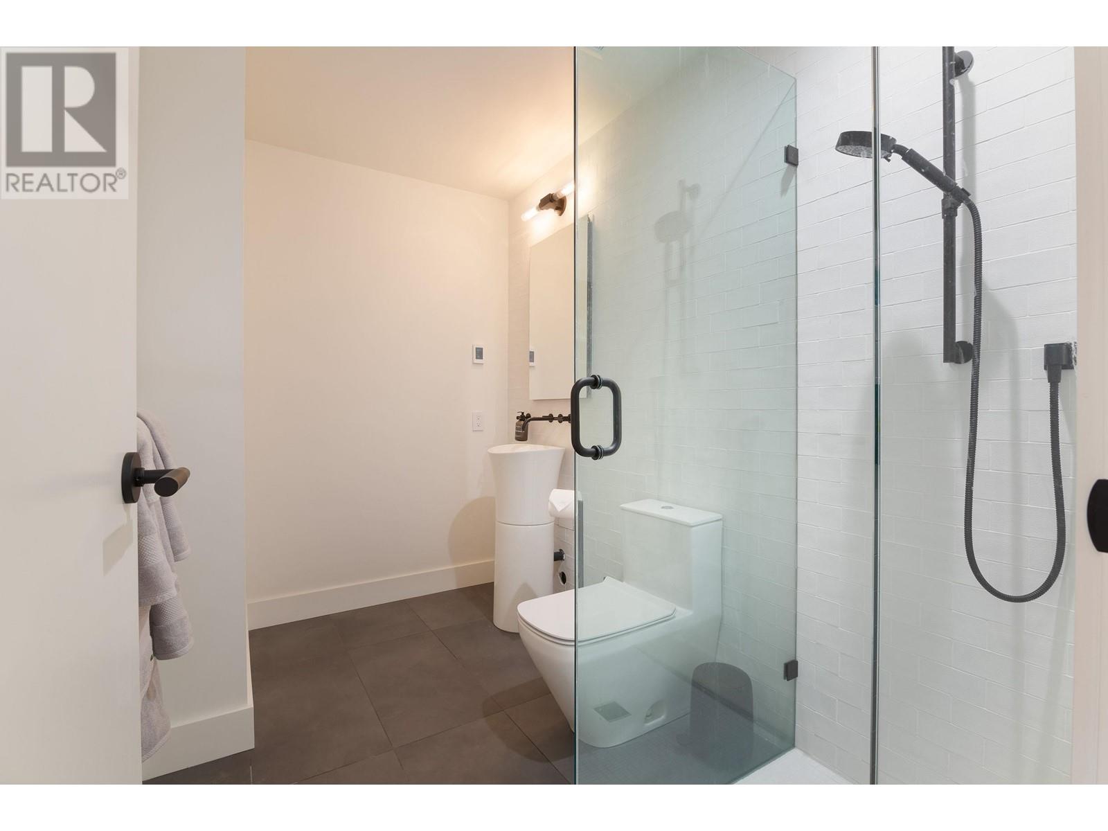 7409 Treetop Lane, Whistler, British Columbia  V8E 0E9 - Photo 32 - R2973959