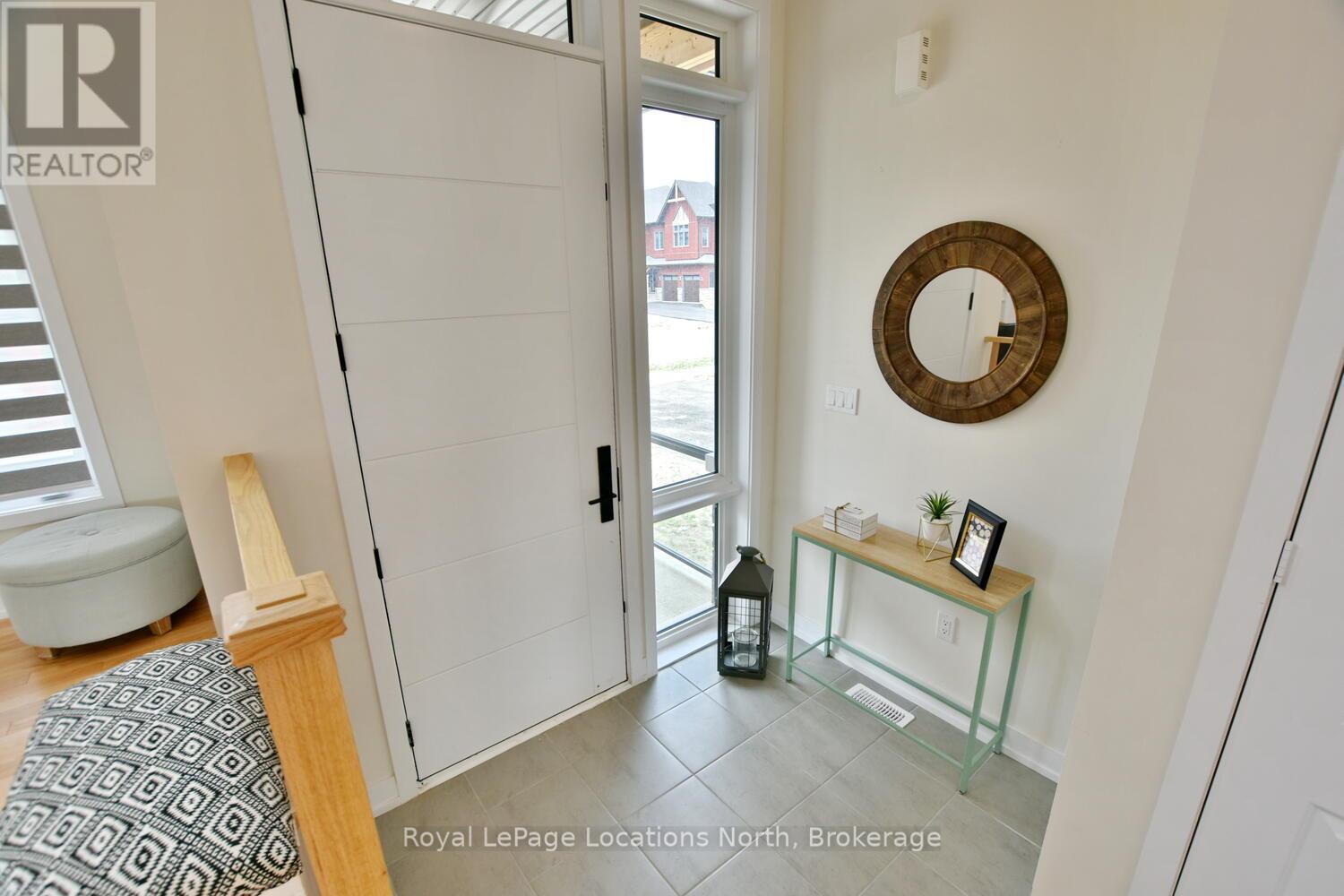 106 Stoneleigh Drive, Blue Mountains, Ontario  L9Y 5J6 - Photo 10 - X12002454