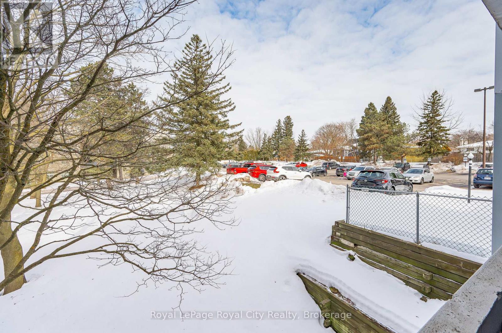 210 - 65 Silvercreek Parkway N, Guelph, Ontario  N1H 7R9 - Photo 44 - X12002478