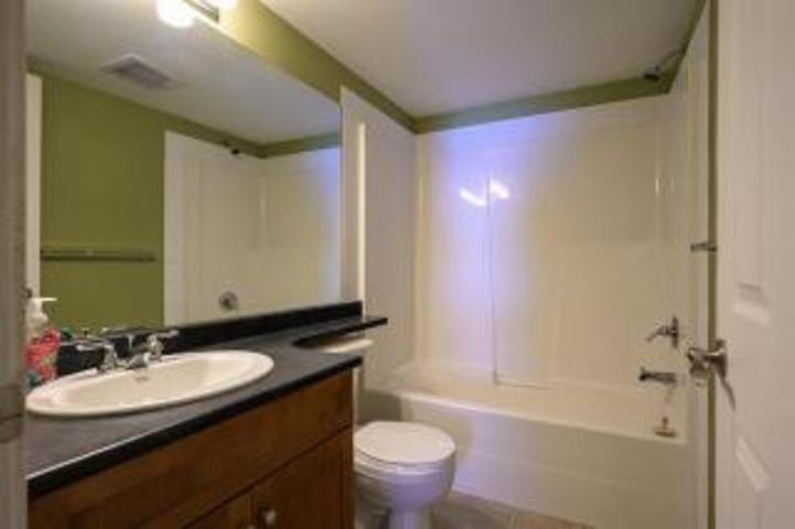 312 33960 Old Yale Road, Abbotsford, British Columbia  V2S 2J9 - Photo 5 - R2973151