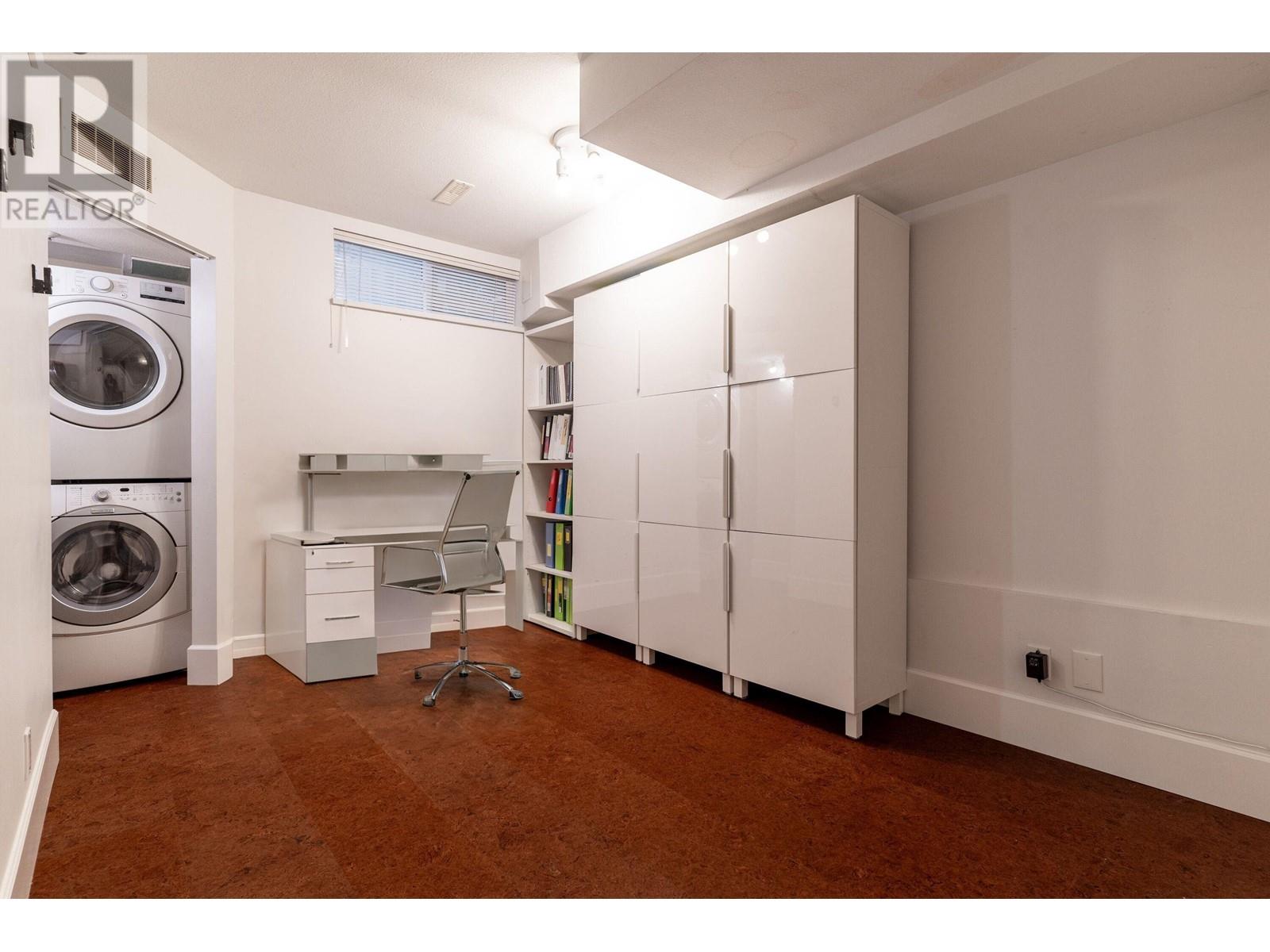 Listing Picture 22 of 25 : 2868 SOTAO AVENUE, Vancouver / 溫哥華 - 魯藝地產 Yvonne Lu Group - MLS Medallion Club Member