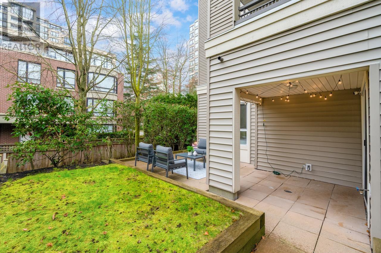 Listing Picture 19 of 26 : 116 9200 FERNDALE ROAD, Richmond / 烈治文 - 魯藝地產 Yvonne Lu Group - MLS Medallion Club Member