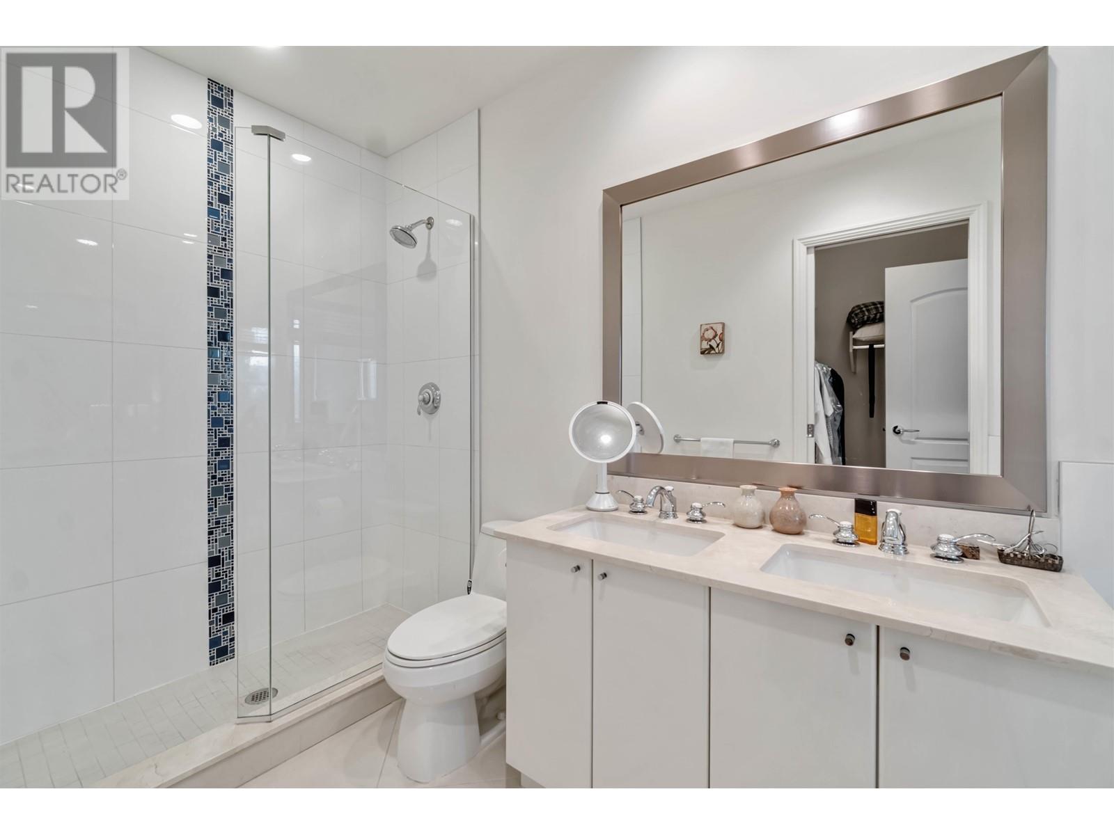 201 162 Victory Ship Way, North Vancouver, British Columbia  V7L 0B4 - Photo 11 - R2973920