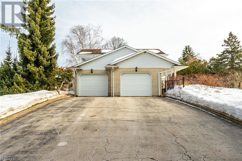 Property at 1 ACREDALE Drive image 3
