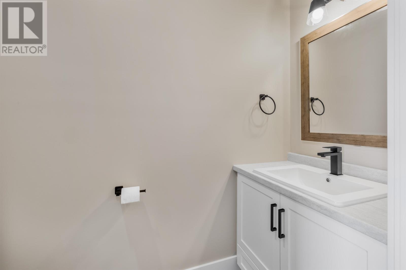 80 Kindred Avenue, Charlottetown, Prince Edward Island  C1C 0W9 - Photo 4 - 202428111