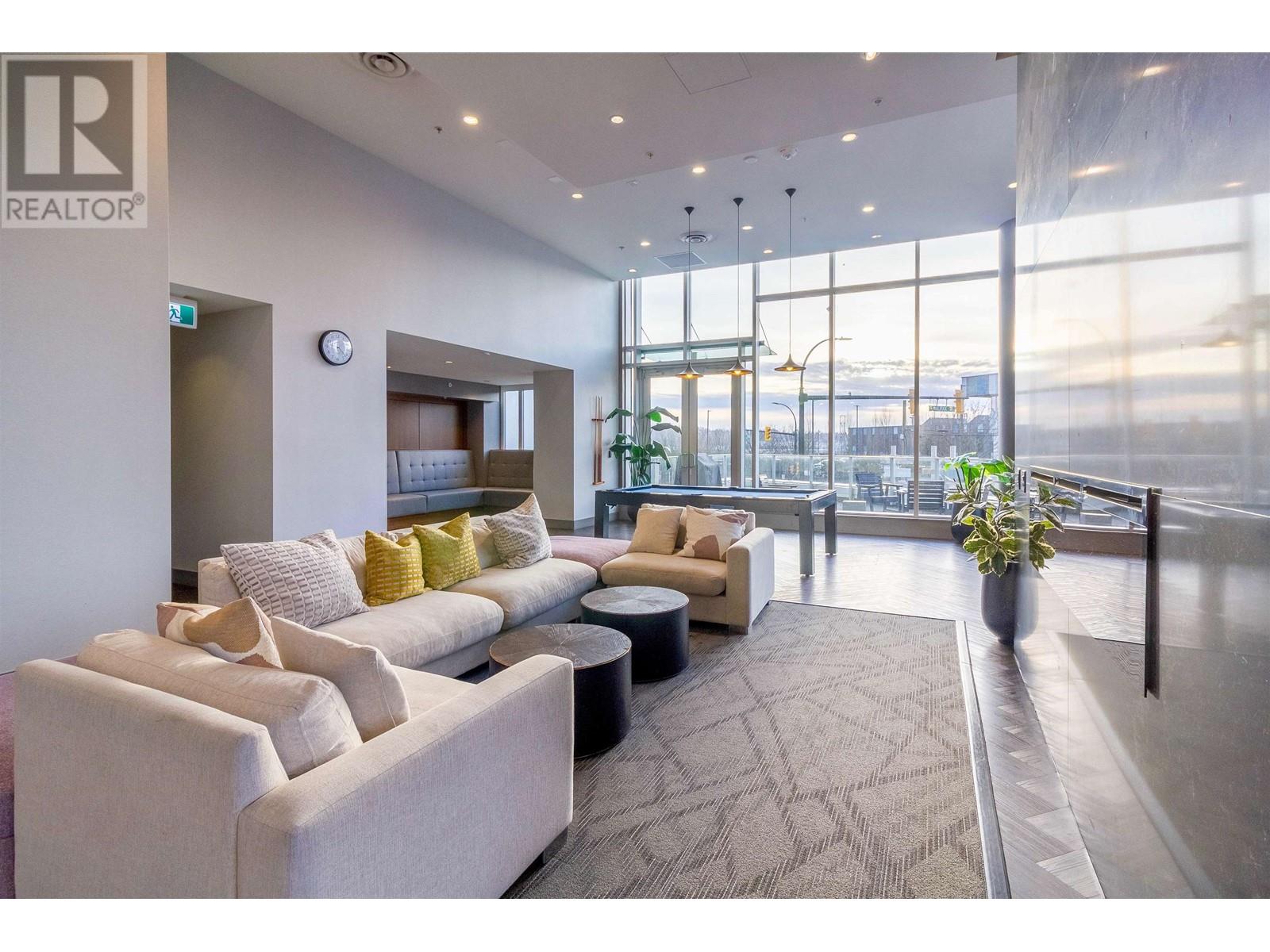 Listing Picture 31 of 40 : 4003 1788 GILMORE AVENUE, Burnaby / 本拿比 - 魯藝地產 Yvonne Lu Group - MLS Medallion Club Member