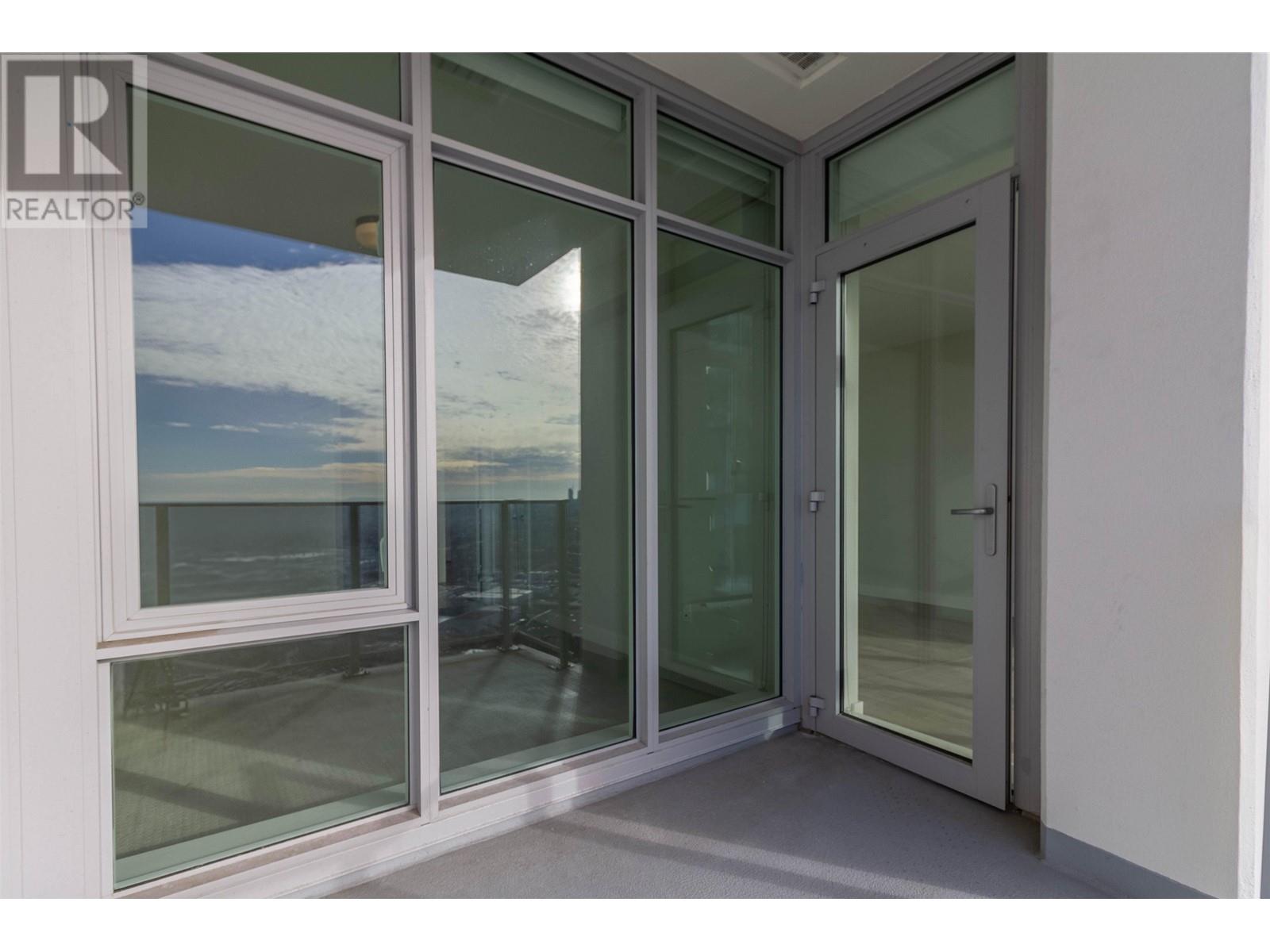 Listing Picture 20 of 40 : 4003 1788 GILMORE AVENUE, Burnaby / 本拿比 - 魯藝地產 Yvonne Lu Group - MLS Medallion Club Member